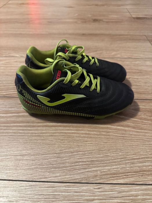 Adidasi Joma marimea 31