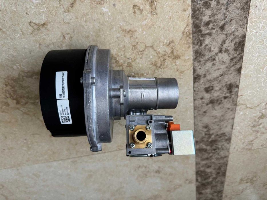 Ventilator centrala termica in condensare Vaillant Ecotec Pure VUW 286/7-2 26.1 kW