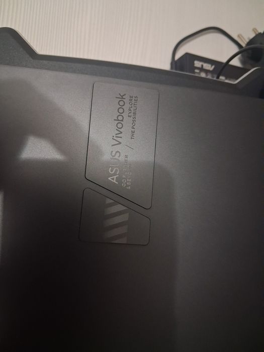 Прлдаю игровой ноутбук