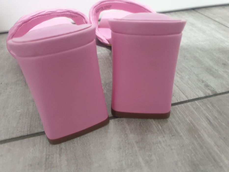 Saboti comozi roz noi 37 piele