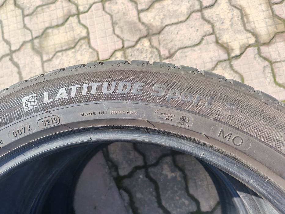 285 40 20,2buc vara Michelin Latitude Sport3