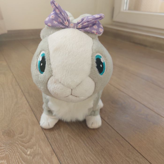 Интерактивно зайче Бетси