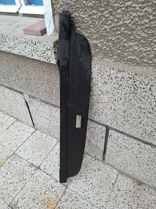 Щора за багажника на опел астра джей от 2009г до 2015г.