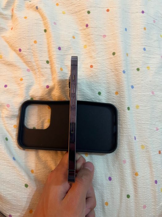 iPhone 14pro с каробкий