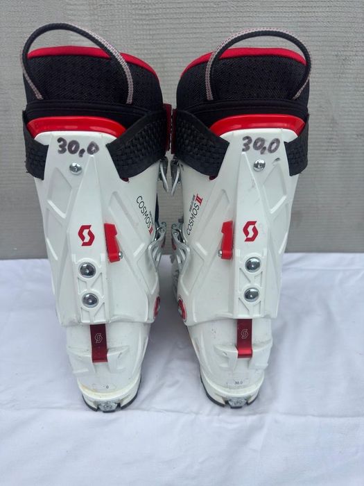 Clapari ski schi tura skimo Scott Cosmos II Carve marime EUR:45.5 Mondo:30.0 last:103.5