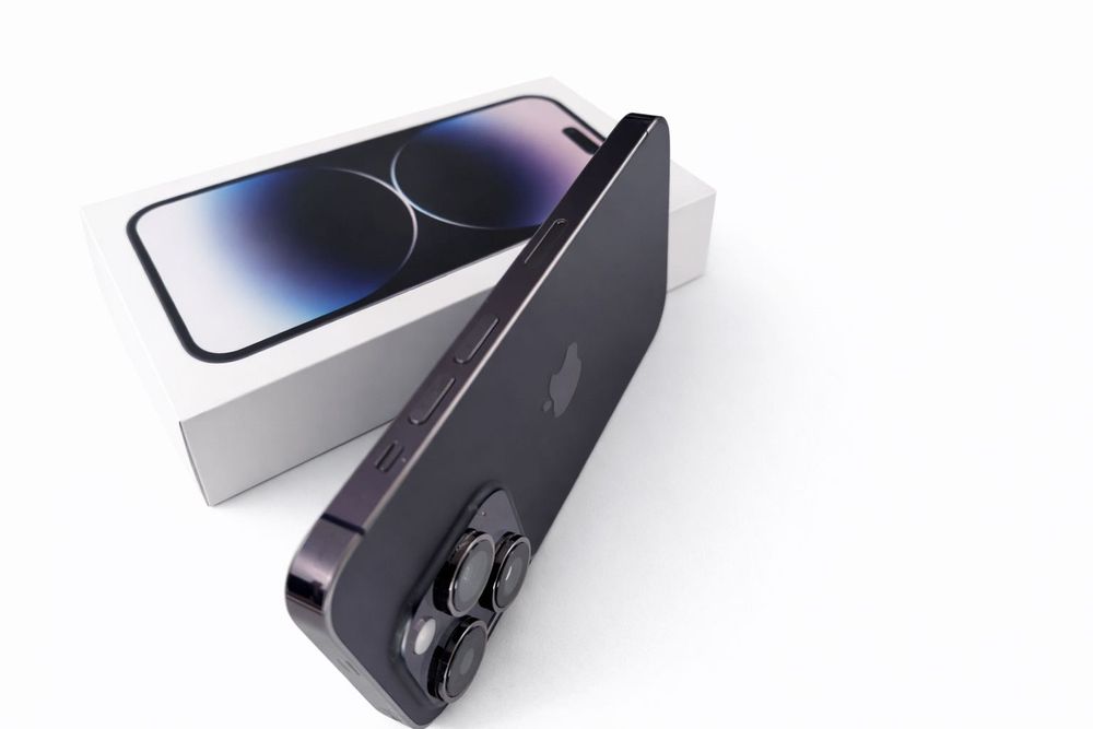 iPhone 14 Pro 256 GB Пълен комплект Отличен подарък за Коледа