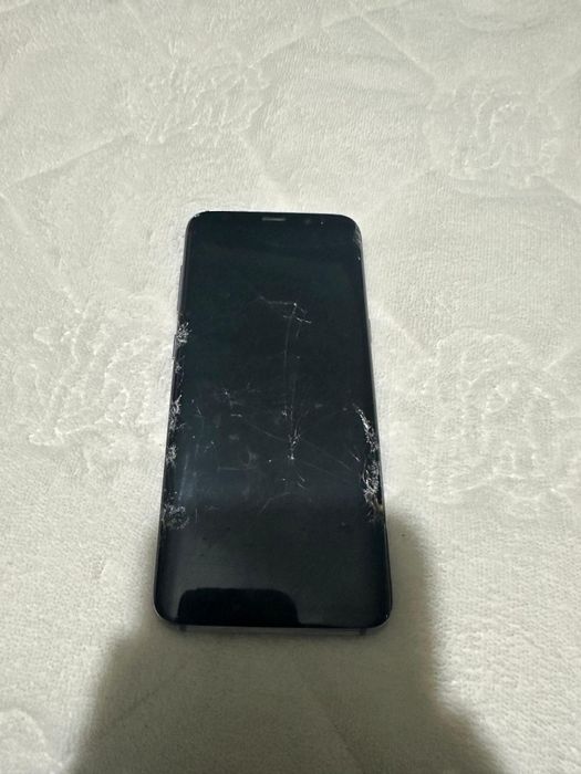 Продам 4 телефона samsung galaxy