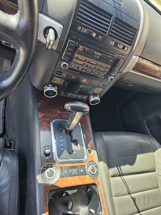 Продавам Volkswagen, модел Touareg 3.0, 2008г.