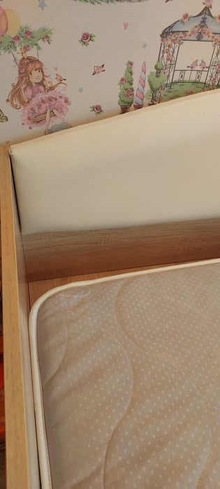 Продам детскую кровать 'Сэнди'