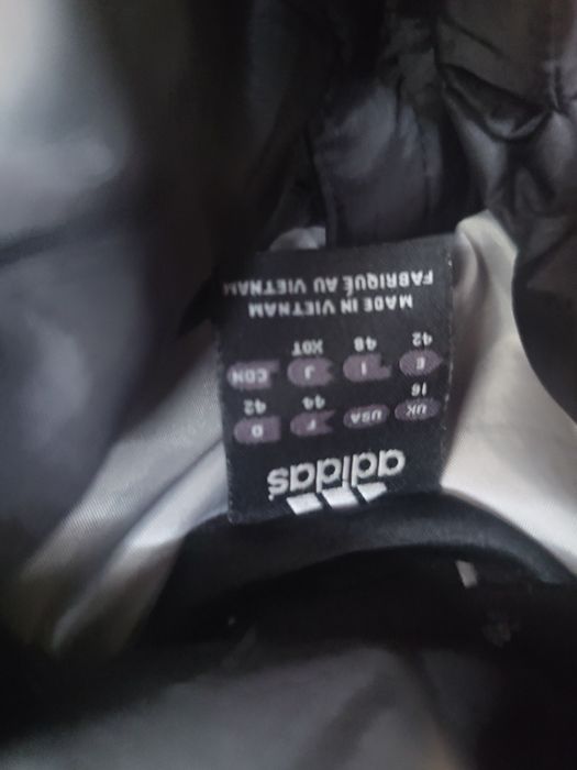 Оригинално яке Адидас