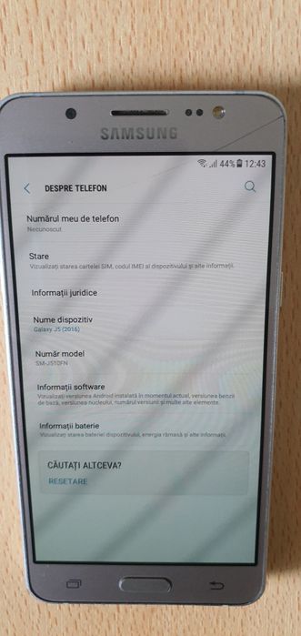 Vând telefon samsung j5