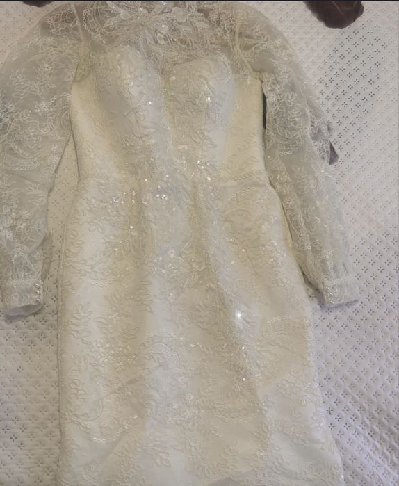 свадебное платье с кружевами