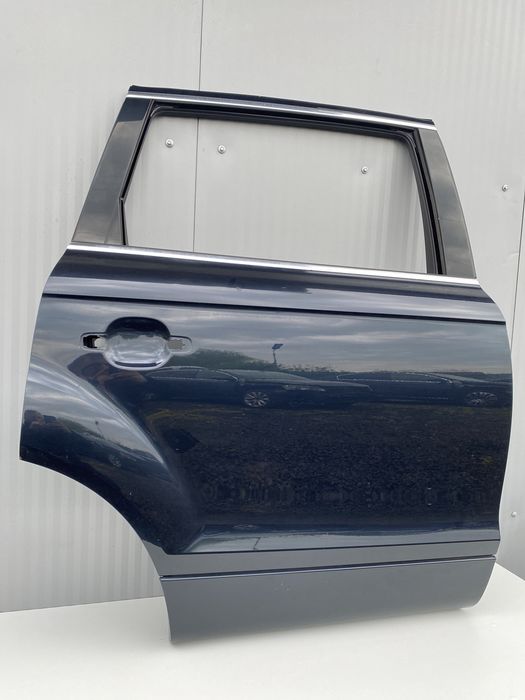 USA Dr spate Audi Q7 cod de culoare LC5F