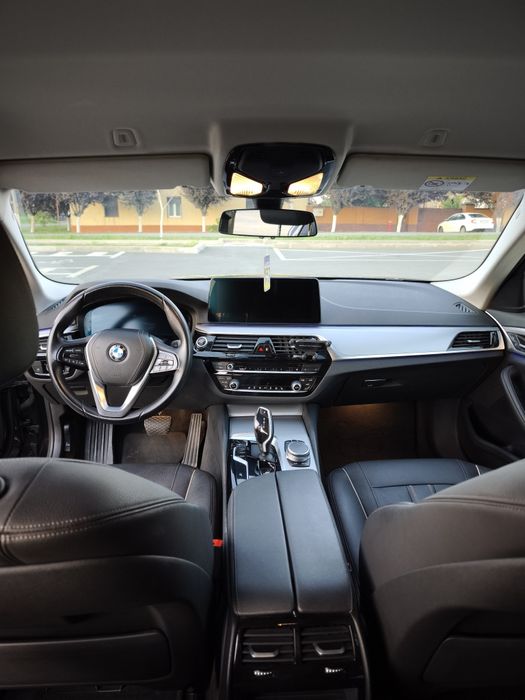 BMW G31 / 518 / 2020