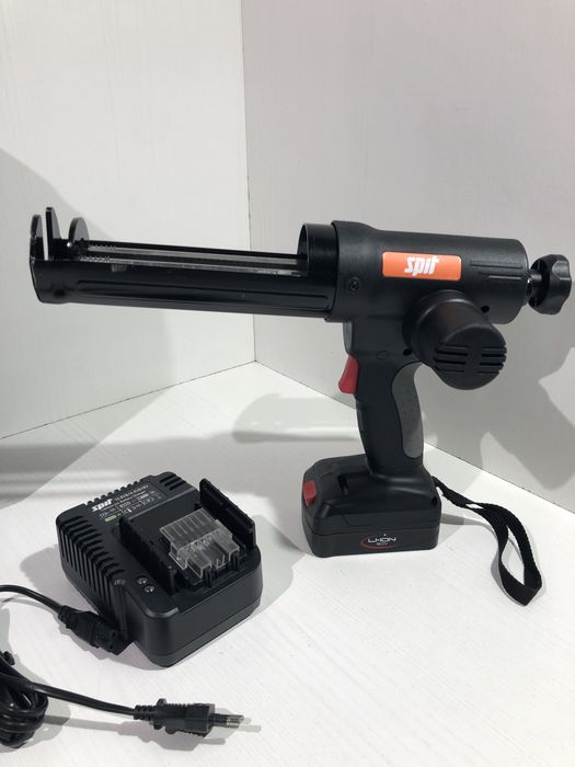 Pistol ancoră chimică 380ml Spit EGI