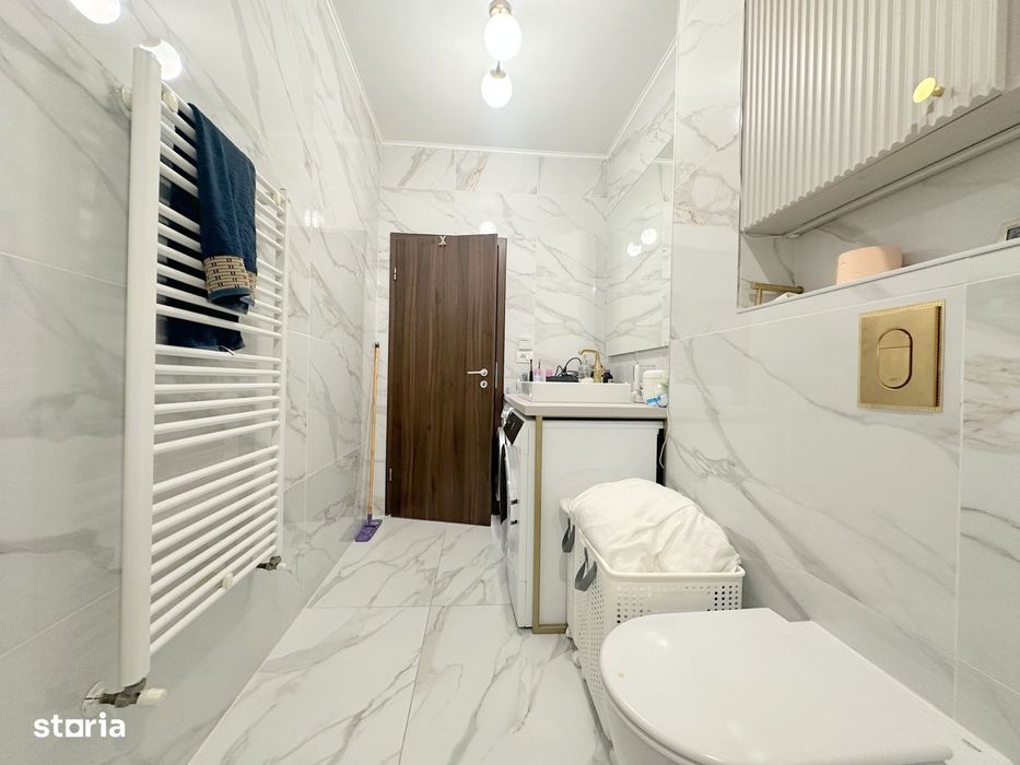 Apartament cu 3 camere de vânzare – Zona Soarelui