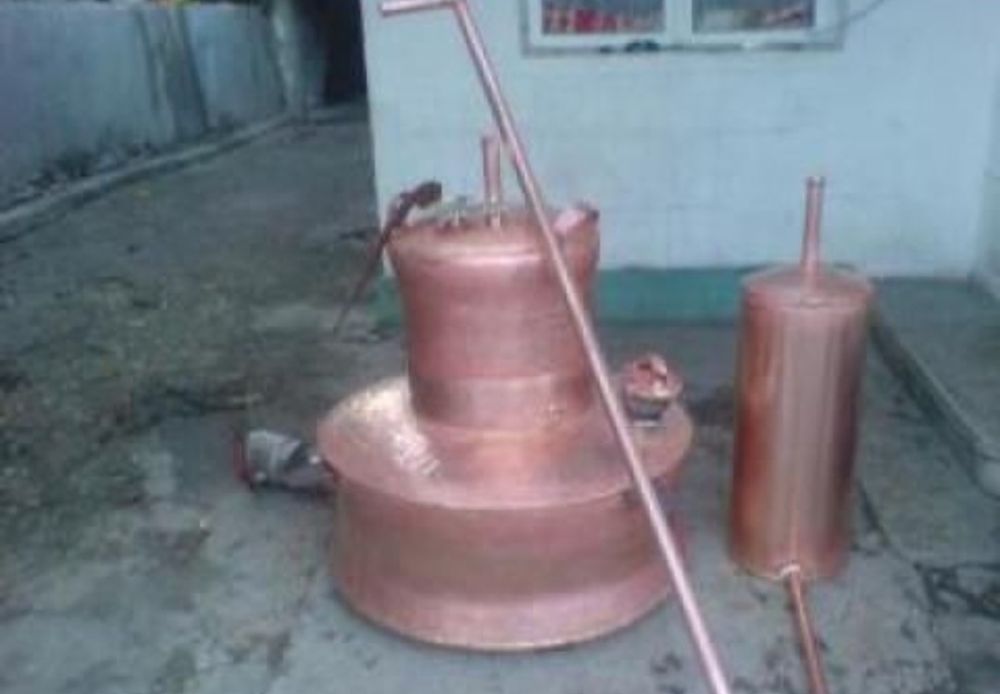 Vă rog cazan de făcut țuică la capacitatea de 130 l cazanul are toate