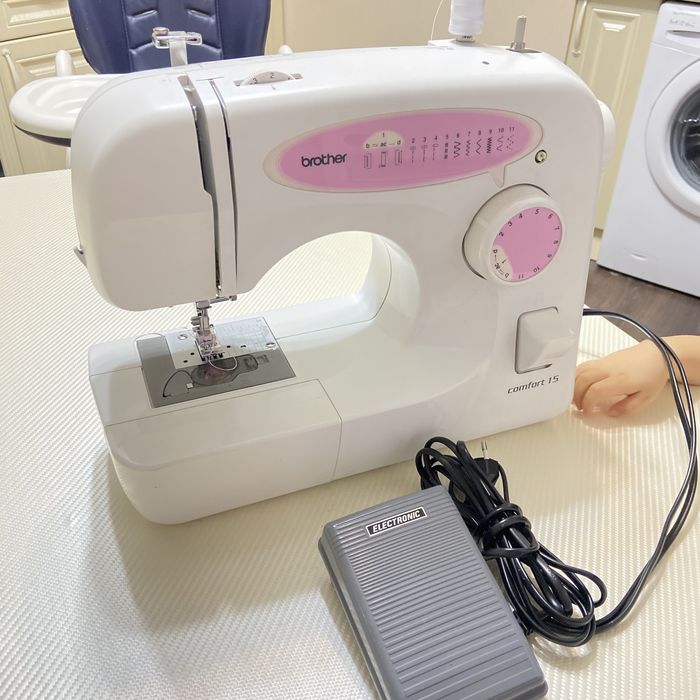 Продам бытовую машинку