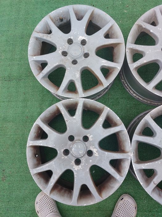 4ри бр алуминиеви джанти 17цола 5×114,3; ет 45; 70.1мм централен