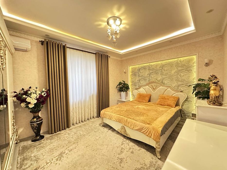 2 қаватли  коттедж сотилади