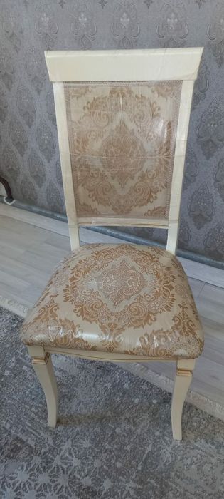 Стулья 10 шт в отличном состоянии