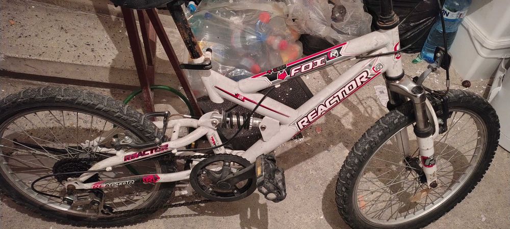 Продавам детско/юношеско колело