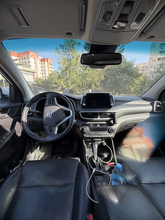 Hyundai Tucson mashina
