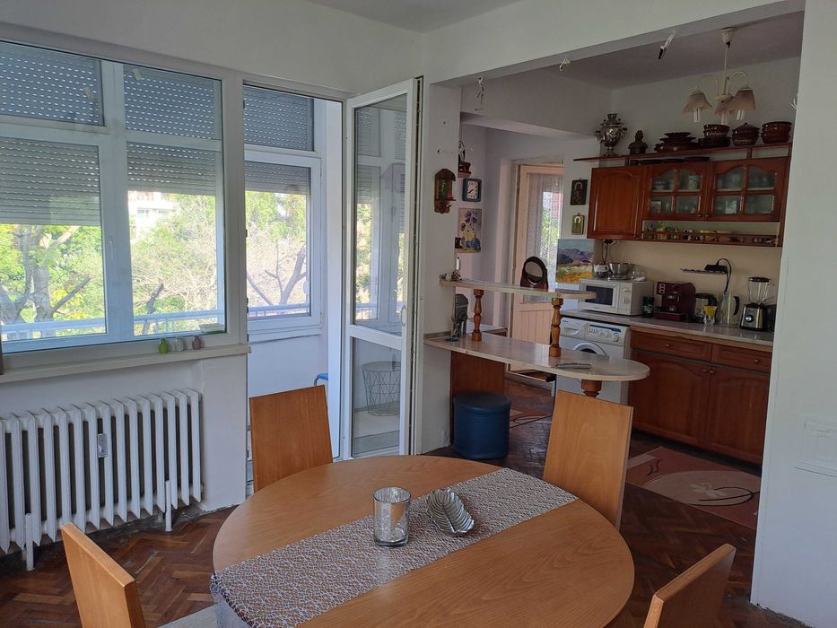 Продава се Тристаен апартамент в Плевен, Широк център - 121 кв.м за 1488 €/кв.м - Снимка #6