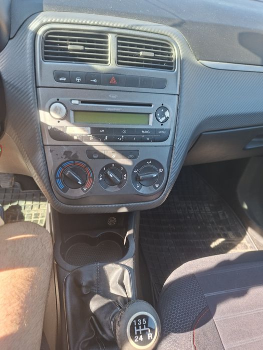 Fiat Punto 2009  1.4 benzina