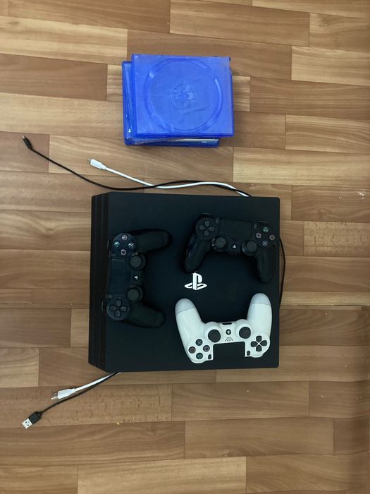 Playstation 4 pro 1TB