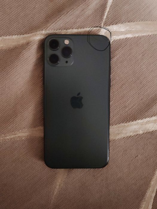 Айфон 11 про бу.