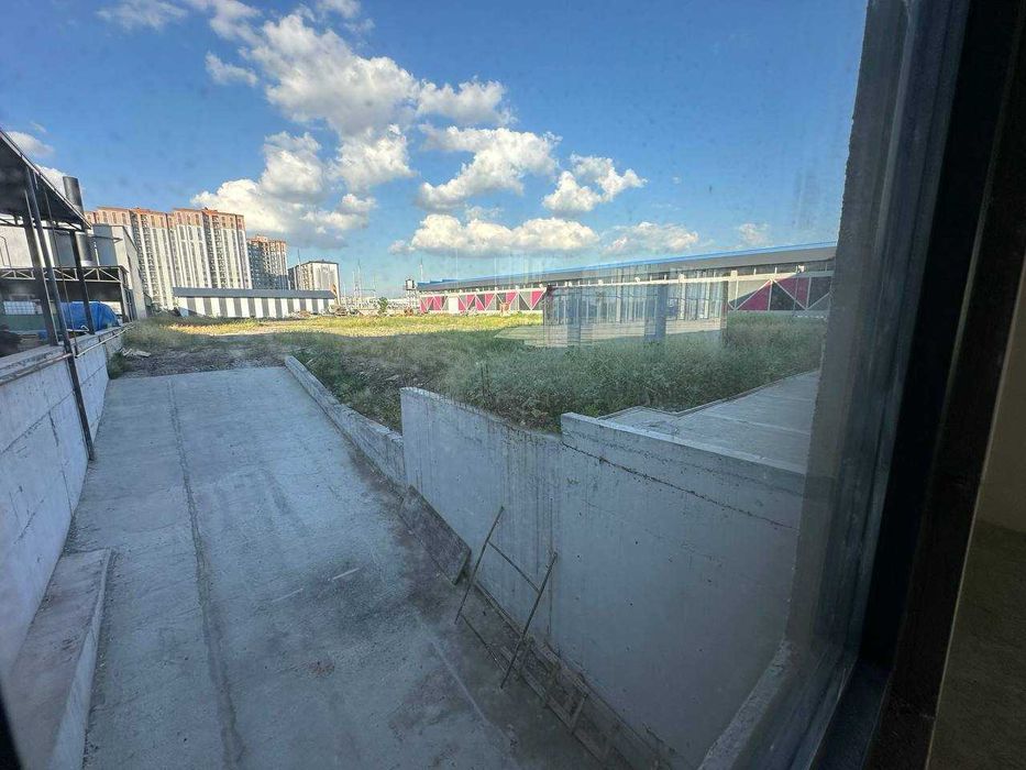 Аренда коммерческого здания 5000 кв.м / BS
