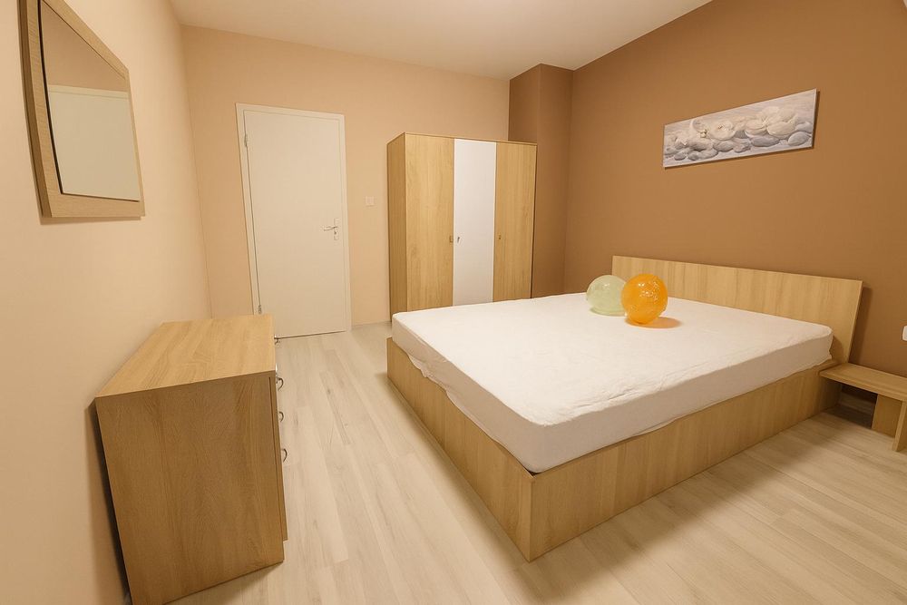 Дава се под наем Двустаен апартамент в Пловдив, Кършияка - 65 кв.м за 408 € - Снимка #2