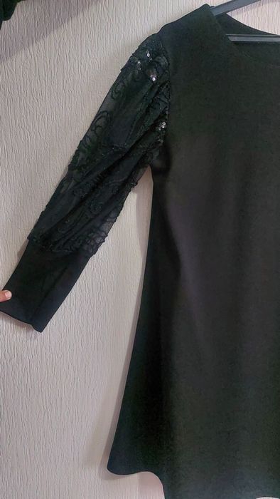 Черна официална рокля