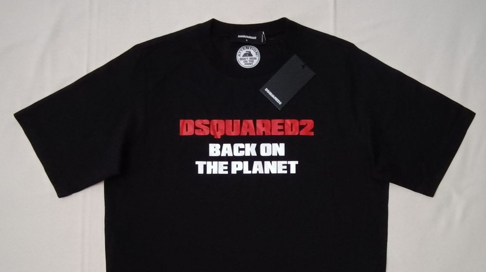 Dsquared2 Back On The Planet Tee оригинална тениска L памучна фланелка