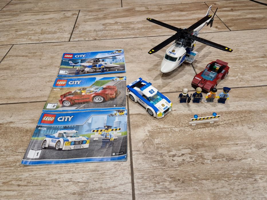 Pachet Lego Police (60138 si 60209)