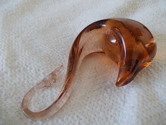 Стар стъклен Лебед