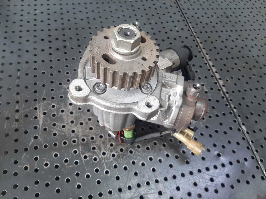 pompa inalta 3.0 d 306dt 4x4  land rover range rover sport 2 l494  0445010629