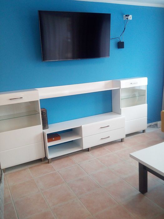 Сглобяване, монтаж и ремонт на мебели