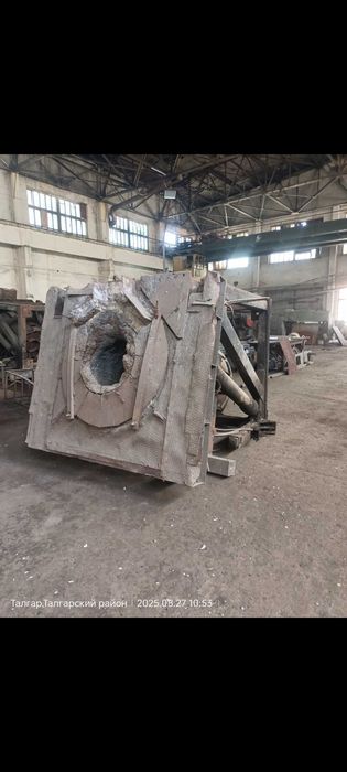 Продам индукционную электропечь