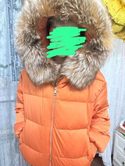 Продам пуховик..