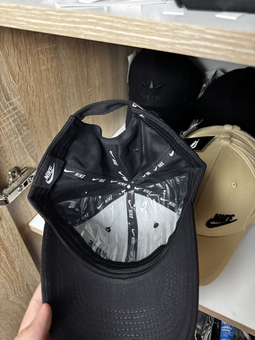 Caciula nike adidas