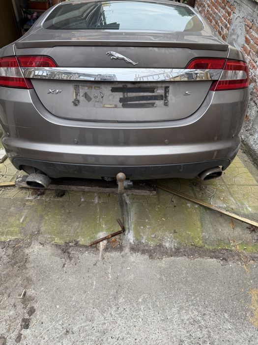 JAGUAR XF 2009 на части