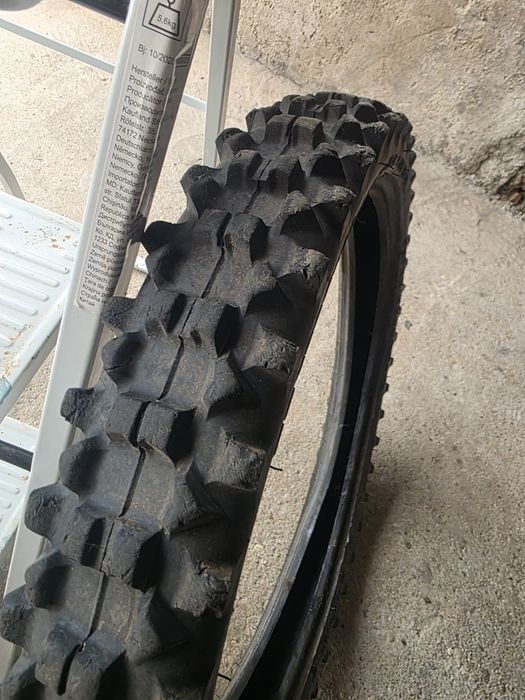 X-Grip Jack the Griper 140/80/18 and X-Grip Super enduro 80/100/21