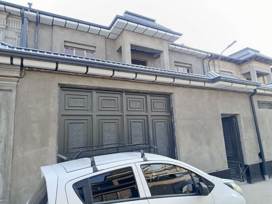 Nazarbek ittifoqda yengi masjid oldida yengi uchaska sotiladi