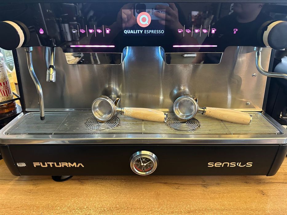 Кофе машинка  отличное качественная