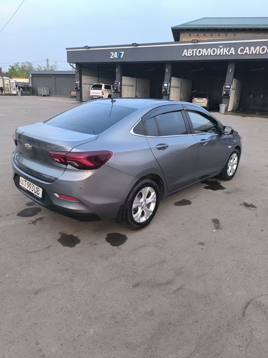 Оникс 6 позиция сотилади