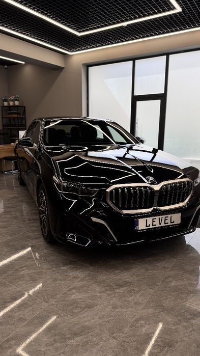 BMW i5 eDrive40L 2025 Full | 5000 km