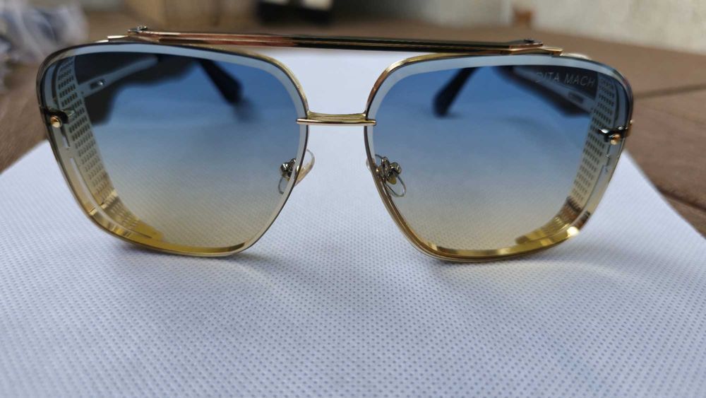 Ochelari de soare Dita Mach Six, lentila degrade.