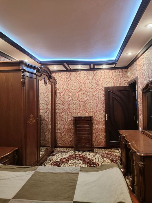 Метро Беруний 5/1/9 Хувайдо Тойхона